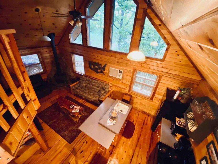 The Loft At Bear Mountain Log Cabins Eureka Springs Exterior foto